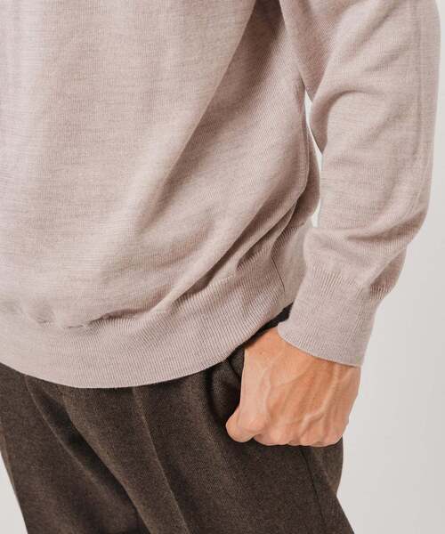 EDIFICE(エディフィス)の「12G ウール/シルク/カシミヤ MIX クリスタル モックネックニット(ニット/セーター・メンズ・アイボリー/ブラック/グリーン/ブラウン/イエロー/パープル・X-LARGE/LARGE/MEDIUM/SMALL)」の7枚目の写真