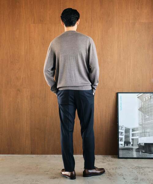 EDIFICE(エディフィス)の「12G ウール/シルク/カシミヤ MIX クリスタル モックネックニット(ニット/セーター・メンズ・アイボリー/ブラック/グリーン/ブラウン/イエロー/パープル・X-LARGE/LARGE/MEDIUM/SMALL)」の22枚目の写真