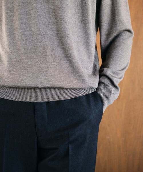 EDIFICE(エディフィス)の「12G ウール/シルク/カシミヤ MIX クリスタル モックネックニット(ニット/セーター・メンズ・アイボリー/ブラック/グリーン/ブラウン/イエロー/パープル・X-LARGE/LARGE/MEDIUM/SMALL)」の11枚目の写真