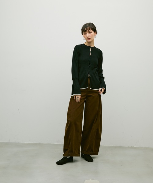Lutim by u(ルチバイユー)の「Flared sleeve color pattern cardigan / フレアスリーブ配色パターンカーディガン(カーディガン/ボレロ・レディース・ナチュラル/ブラック/カーキ・FREE)」の22枚目の写真