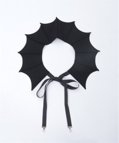 コウモリ羽風ティペット（付け襟）｜axes femme（アクシーズファム）の
