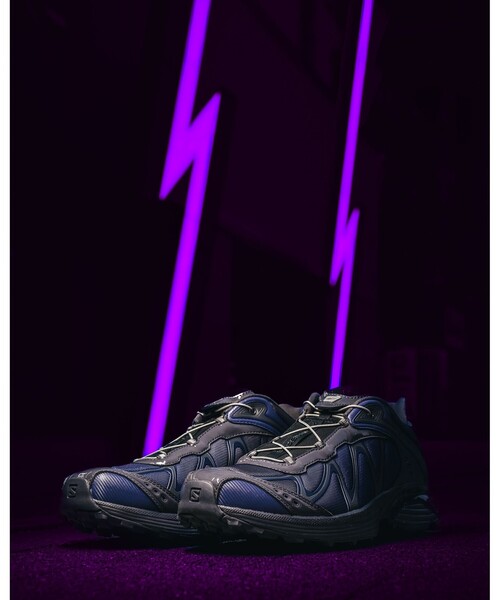 SALOMON(サロモン)の「【別注】SALOMON / XT-Whisper(スニーカー・メンズ・パープル・26.5cm/27.0cm/25.5cm/26.0cm/27.5cm/28.0cm/28.5cm/29.0cm/30.0cm)」の2枚目の写真