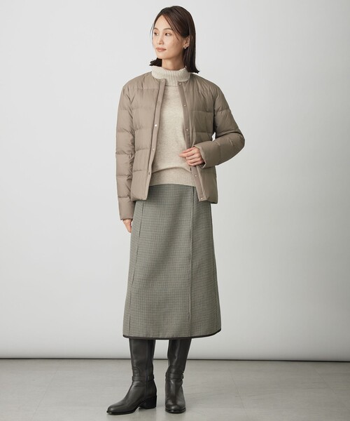 J.PRESS Ladies（J.プレス レディス）の「【洗える】ライトダウン ノーカラー ジャケット（ダウンジャケット/コート・レディース・グレー系/アイボリー系/ブラック系/ブラウン系・S/XS）」の7枚目の写真