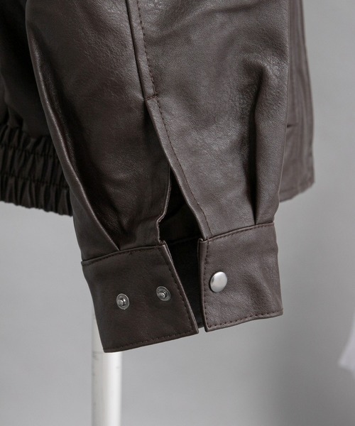 Diable baiser(ディアブルベーゼ)の「裾ドロストオーバーサイズ合皮ブルゾン【ジャケット】【コート】(ブルゾン・レディース・ブラック/ブラウン・MEDIUM)」の12枚目の写真