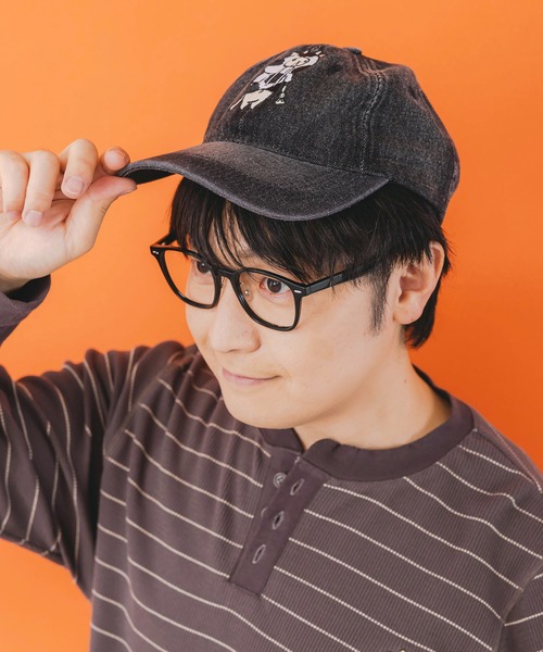 ScoLar(スカラー)の「653332:牛ネコ刺繍デニムキャップ(キャップ・レディース・ブラック/ブルー/サックスブルー系・フリ-)」の1枚目の写真