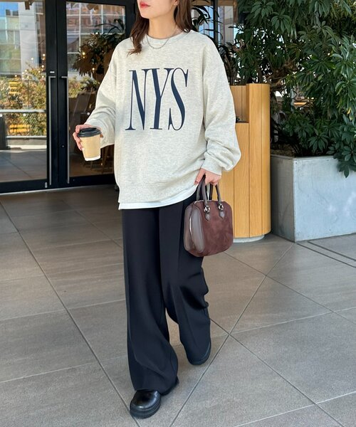 DISCOAT(ディスコート)の「【ユニセックス】Verticalロゴスウェット(スウェット・レディース・サックスブルー/イエロー/ネイビー/ピンク/ライトグレー・FREE)」の12枚目の写真