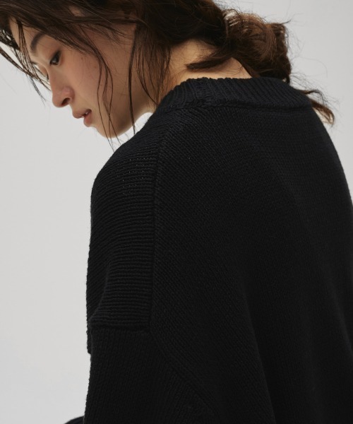 TODAYFUL（トゥデイフル）の「Roundhem Linen Knit（ニット/セーター・レディース・ブラック/ナチュラル・FREE）」の20枚目の写真