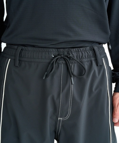 Quiksilver（クイックシルバー）の「QUIK SLASH PT/クイックシルバースキー・スノーボード撥水加工パンツ（その他パンツ・メンズ・ホワイト/ブラック/グレー/グリーン・LARGE/X-LARGE/MEDIUM/X-SMALL/SMALL）」の9枚目の写真