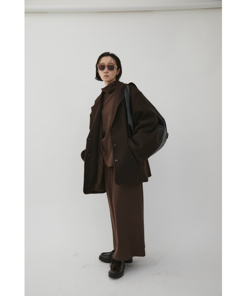 VION(ヴィオン)の「Leather Touch Volume Bag / レザータッチボリュームバッグ(ショルダーバッグ・レディース・ブラック/ブラウン・FREE)」の4枚目の写真