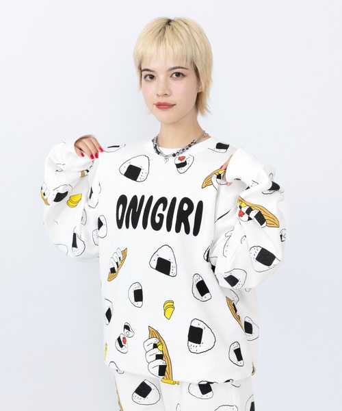 PUNYUS(プニュズ)の「フード総柄スウェット(ONIGIRI)(スウェット・レディース・ブラック・1/2/3/4/5)」の11枚目の写真