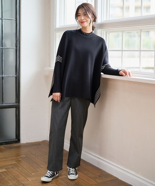 FOUND GOOD(ファウンドグッド)の「ポンチョニット(ポンチョ・レディース・アイボリー/ブラック/グレー系5・L/M/S)」の4枚目の写真