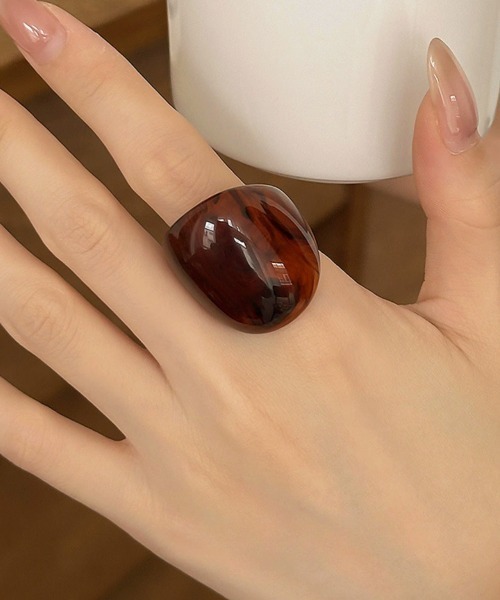 Fun & Daily（ファンアンドデイリー）の「F&D : アクリルボリュームリング（リング・レディース・ホワイト系その他/ブルー/グリーン/ブラウン・FREE）」の9枚目の写真