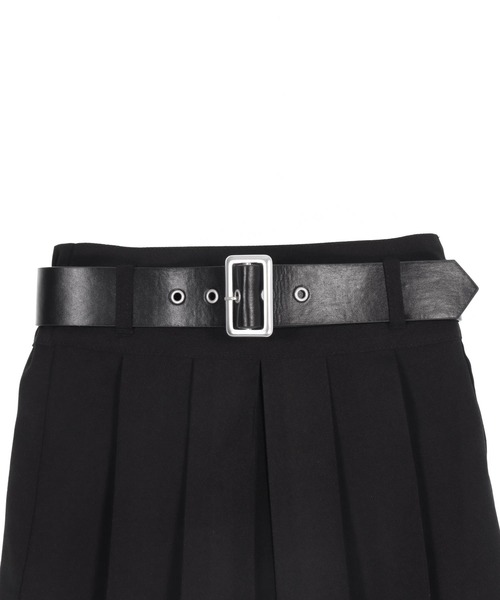 ANAP kids（アナップキッズ）の「ベルト付 フリル プリーツ スカート【ジュニアお揃い】（スカート・キッズ・ブラウン/ブラック/グレー・110/120/130）」の5枚目の写真