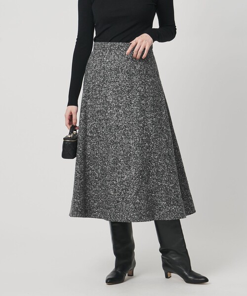 UNITED ARROWS（ユナイテッドアローズ）の「シルクネップ ツイードライク スカート（スカート・レディース・オフホワイト/ブラック・36/34/38）」の21枚目の写真