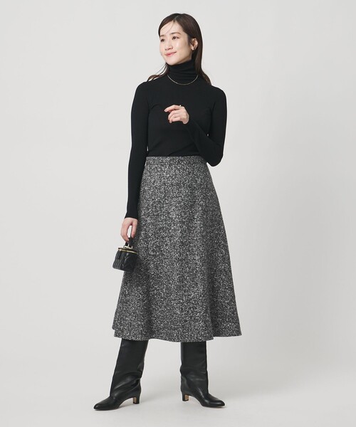 UNITED ARROWS（ユナイテッドアローズ）の「シルクネップ ツイードライク スカート（スカート・レディース・オフホワイト/ブラック・36/34/38）」の20枚目の写真