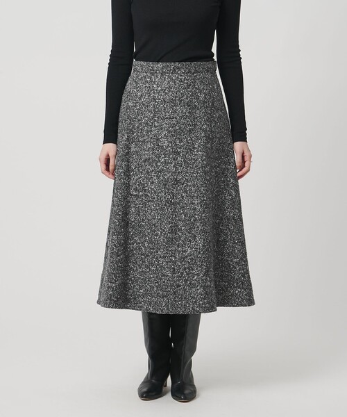 UNITED ARROWS（ユナイテッドアローズ）の「シルクネップ ツイードライク スカート（スカート・レディース・オフホワイト/ブラック・36/34/38）」の18枚目の写真
