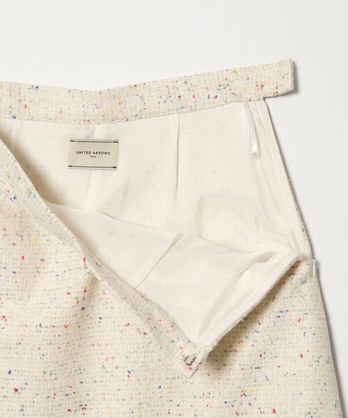 UNITED ARROWS（ユナイテッドアローズ）の「シルクネップ ツイードライク スカート（スカート・レディース・オフホワイト/ブラック・36/34/38）」の6枚目の写真
