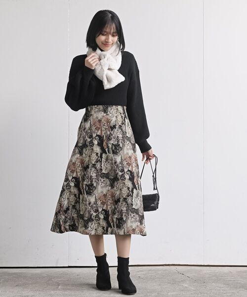 rps（アールピーエス）の「リボンフェイクファーマフラー（マフラー・レディース・アイボリー/グレイッシュベージュ/ピンク・フリー）」の17枚目の写真