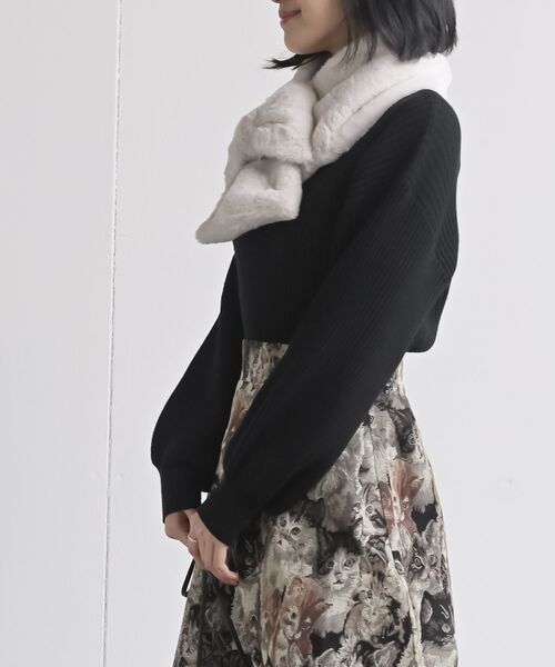 rps（アールピーエス）の「リボンフェイクファーマフラー（マフラー・レディース・アイボリー/グレイッシュベージュ/ピンク・フリー）」の18枚目の写真