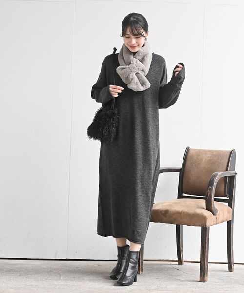 rps（アールピーエス）の「リボンフェイクファーマフラー（マフラー・レディース・アイボリー/グレイッシュベージュ/ピンク・フリー）」の8枚目の写真