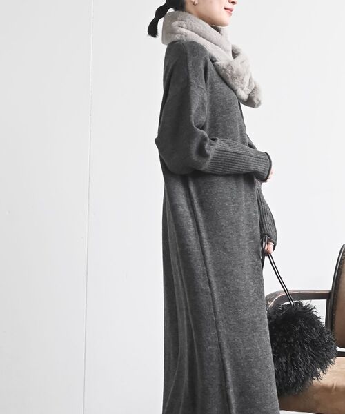 rps（アールピーエス）の「リボンフェイクファーマフラー（マフラー・レディース・アイボリー/グレイッシュベージュ/ピンク・フリー）」の10枚目の写真