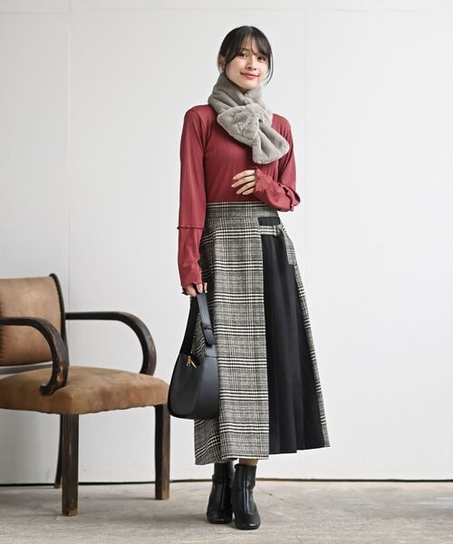 rps（アールピーエス）の「リボンフェイクファーマフラー（マフラー・レディース・アイボリー/グレイッシュベージュ/ピンク・フリー）」の14枚目の写真