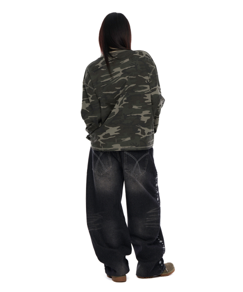 AAKAM(アーカム)の「Typography Long Sleeve (Camo)(Tシャツ/カットソー・レディース・その他・1/2)」の7枚目の写真