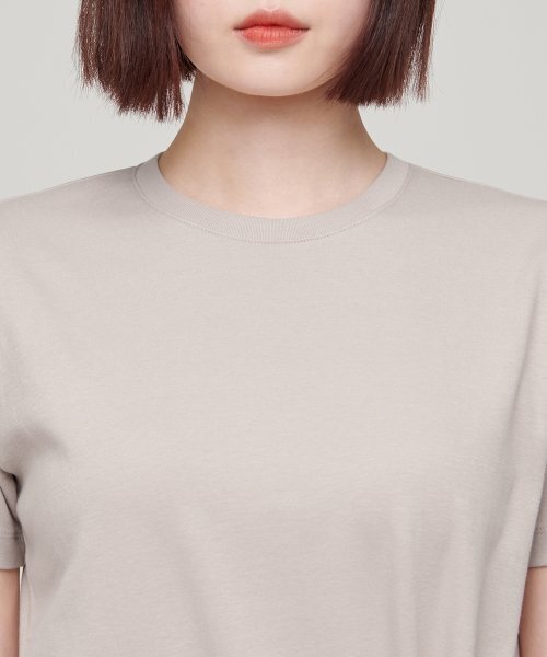 MUSINSA STANDARD WOMAN（ムシンサスタンダードウーマン）の「ウィメンズベーシッククルーネックTシャツ[マッシュルーム]（Tシャツ/カットソー・レディース・その他・SMALL/MEDIUM/LARGE/X-SMALL）」の3枚目の写真