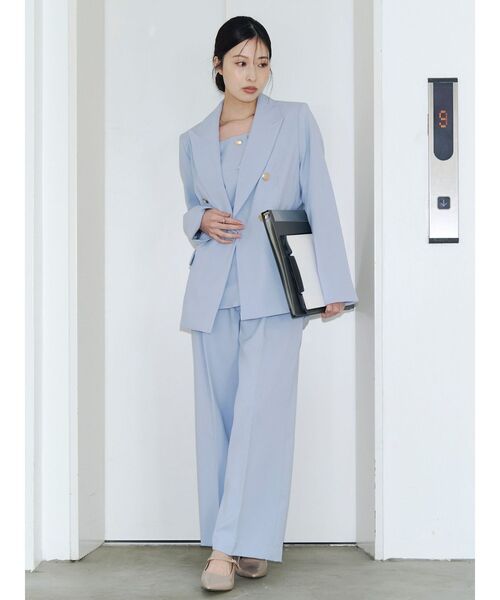 TONAL(トーナル)の「マルチセットサスペンダー付ストレートパンツ(その他パンツ・レディース・ネイビー/チャコールグレー/オフホワイト/ライトブルー/ベージュ・SMALL/MEDIUM)」の8枚目の写真