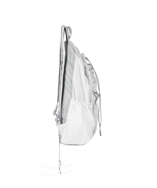 FENNEC(フェネック)の「AIRY POCKET BACKPACK - WHITE(バックパック/リュック・レディース・その他・FREE)」の5枚目の写真