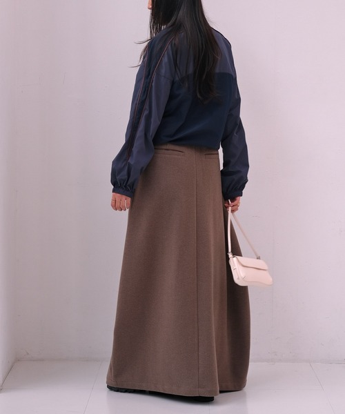 AKTE(アクテ)の「タックバレルスカート(スカート・レディース・チャコールグレー/モカ・1/2/2T)」の6枚目の写真