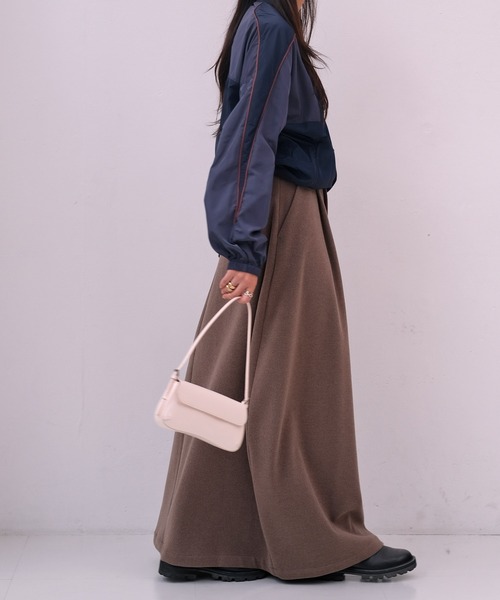 AKTE(アクテ)の「タックバレルスカート(スカート・レディース・チャコールグレー/モカ・1/2/2T)」の9枚目の写真