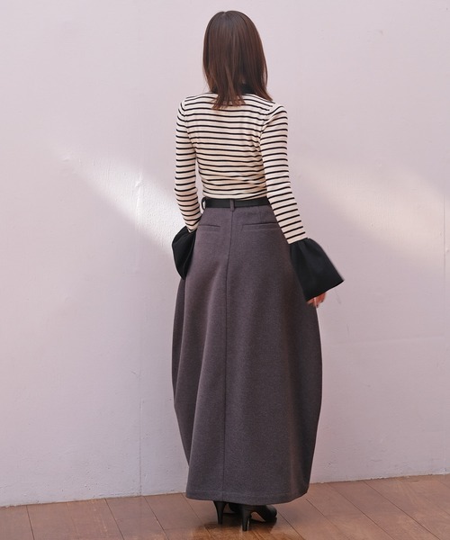 AKTE(アクテ)の「タックバレルスカート(スカート・レディース・チャコールグレー/モカ・1/2/2T)」の16枚目の写真