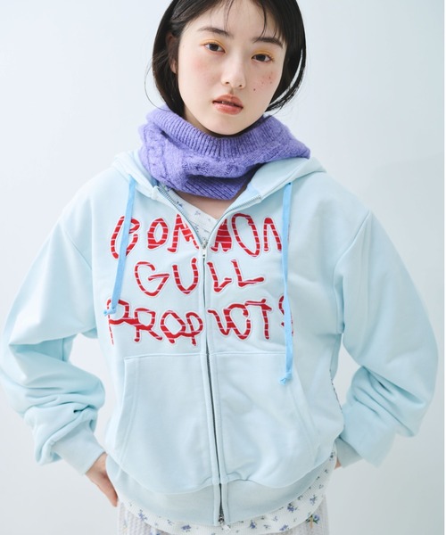 ブランコに乗ったcommon gull product.zip hoodie 26spring.（パーカー