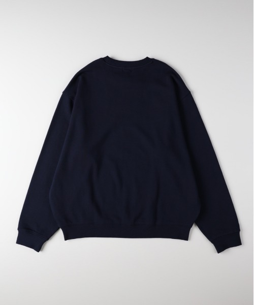 Right-on（ライトオン）の「【Refurbish】ワンポイントロゴクルーネックプルオーバー (リラックス感 / スタイリッシュデザイン / オールシーズン対応)（スウェット・メンズ・ネイビー/ブラック/ブラウン・S/L/XL/M）」の4枚目の写真