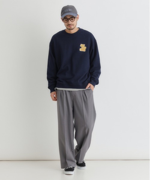 Right-on（ライトオン）の「【Refurbish】ワンポイントロゴクルーネックプルオーバー (リラックス感 / スタイリッシュデザイン / オールシーズン対応)（スウェット・メンズ・ネイビー/ブラック/ブラウン・S/L/XL/M）」の20枚目の写真