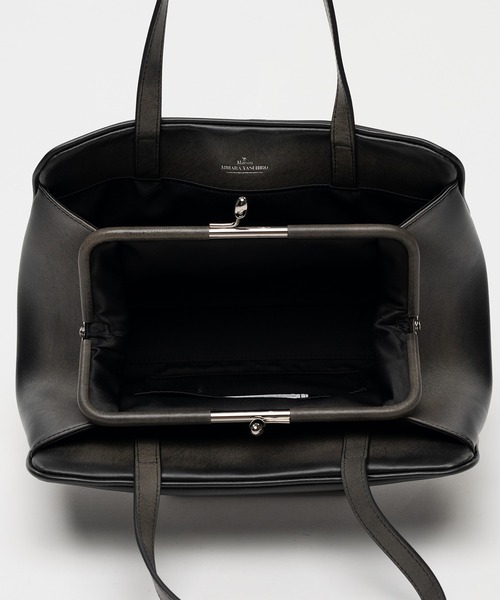Maison MIHARA YASUHIRO(メゾンミハラヤスヒロ)の「"VINTAGE" East-West Bag Medium(ショルダーバッグ・レディース・ブラック/ブラウン・FREE)」の4枚目の写真
