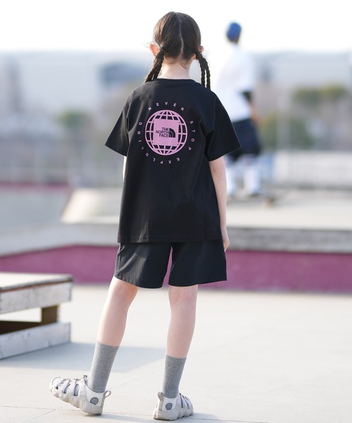 THE NORTH FACE(ザノースフェイス)の「THE NORTH FACE ノースフェイス 半袖 Tシャツ ニット NTJ32646(Tシャツ/カットソー・キッズ・レモンイエロー/ブラック/ホワイト・160cm/150cm/130cm/140cm)」の17枚目の写真