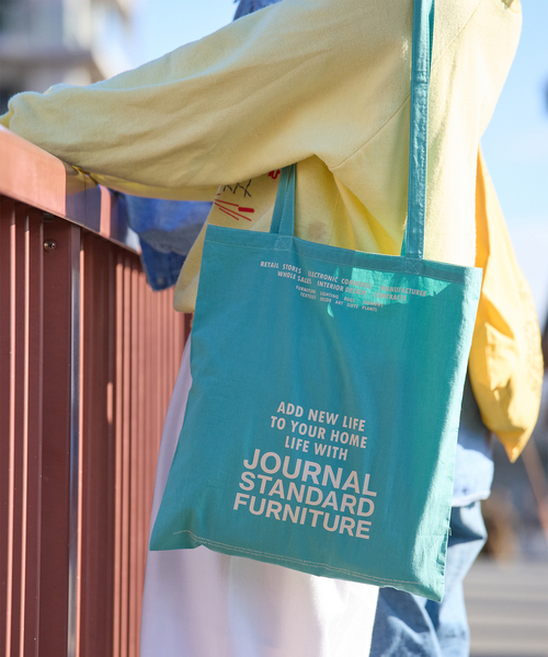 journal standard Furniture (ジャーナルスタンダードファニチャー)の「《WEB限定》JSF TOTE トートバッグ(トートバッグ・レディース・ブラック/ライトブルー/イエロー系その他/グリーン/ライトグリーン/レッド・FREE)」の3枚目の写真