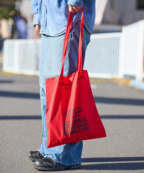 journal standard Furniture (ジャーナルスタンダードファニチャー)の「《WEB限定》JSF TOTE トートバッグ(トートバッグ・レディース・ブラック/ライトブルー/イエロー系その他/グリーン/ライトグリーン/レッド・FREE)」の17枚目の写真
