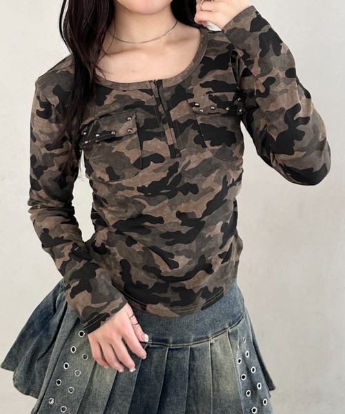 Bamm(バム)の「カモフラアウトポケットハーフジップトップス(Tシャツ/カットソー・レディース・グレー/カーキ・FREE)」の1枚目の写真