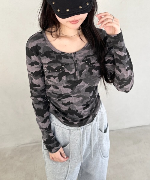 Bamm(バム)の「カモフラアウトポケットハーフジップトップス(Tシャツ/カットソー・レディース・グレー/カーキ・FREE)」の8枚目の写真