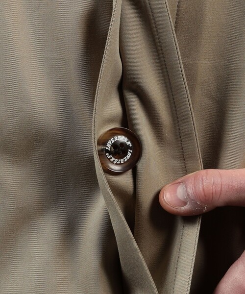 TOMORROWLAND （トゥモローランド）の「【別注】INVERTERE コットンシルクギャバジン ステンカラーコート（ステンカラーコート・メンズ・ネイビー/ベージュ/カーキ・40/38/36）」の17枚目の写真