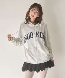 ロゴZIPパーカー