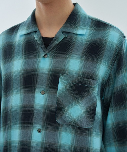 ESTNATION(エストネーション)の「ESTNATION / オープンカラー オンブレチェックシャツ(シャツ/ブラウス・メンズ・ライトブルー・LARGE/MEDIUM)」の4枚目の写真