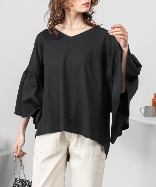 RCD(アールシーディー)の「ドロップショルダーギャザースリーブカットソー(Tシャツ/カットソー・レディース・ブラック/カーキ/ホワイト/チャコールグレー・4L~5L/LL~3L/M-L)」の8枚目の写真
