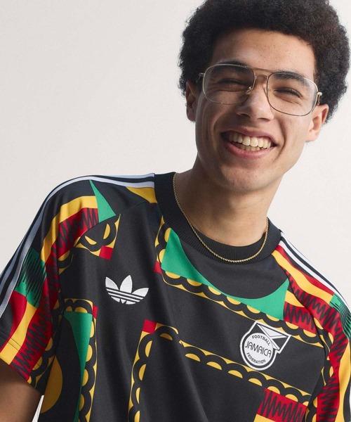 adidas(アディダス)の「Tシャツ Jamaica Originals/ アディダス adidas(Tシャツ/カットソー・メンズ・マルチ・XX-LARGE/MEDIUM/X-LARGE/XXX-LARGE/LARGE/SMALL)」の1枚目の写真
