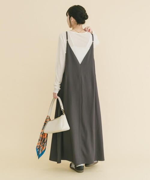 ITEMS URBANRESEARCH（アイテムズ アーバンリサーチ）の「シアーインナーセットワンピース（ワンピース・レディース・キャメル/チャコールグレー・FREE）」の20枚目の写真