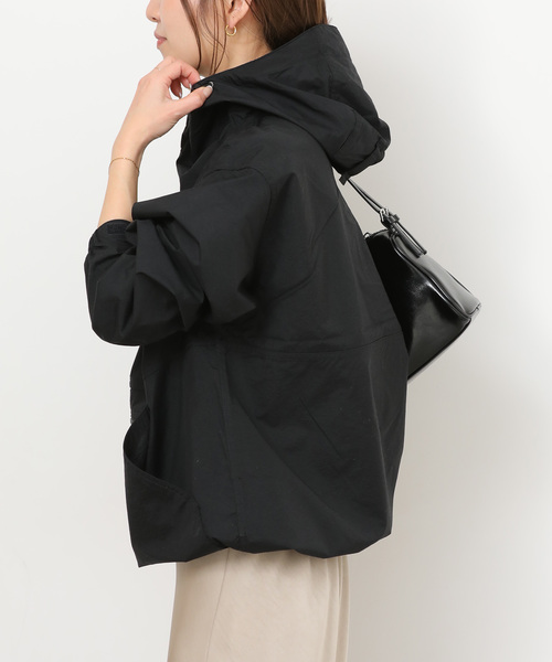 THE NORTH FACE(ザノースフェイス)の「《追加》撥水【THE NORTH FACE】 COMPACT ANORAK:ブルゾン NP22630(その他アウター・レディース・アイボリー/ブラック/ピンク・MEDIUM)」の12枚目の写真