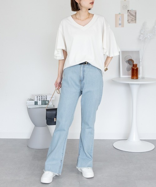 RCD(アールシーディー)の「ボリュームフレア袖Vネックカットソー(Tシャツ/カットソー・レディース・オフホワイト/ブラック/カーキ/チャコールグレー/ベージュ・M-L/LL~3L/4L~5L)」の15枚目の写真